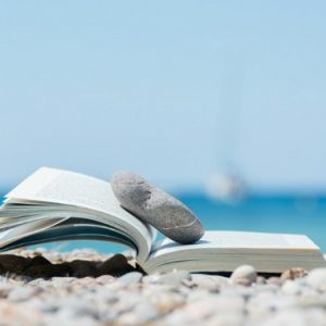 Agosto sempre aperti!  La libreria resterà aperta tutta l'estate, tuttavia per le chiusure estive dei fornitori, le spedizioni dei titoli non in magazzino potrebbero subire tempistiche maggiori rispetto a quelle indicate. Situazione che comunque si normalizzerà già dall'ultima settimana di agosto. Contattateci per disponibilità e tempistiche. Per quanto riguarda la cartografia IGM invece le spedizioni saranno sospese dal 6 al 24 agosto. Gli ordini pervenuti in questo periodo verranno evasi nei giorni successivi al 24. Auguriamo a tutti buone vacanze, i vostri librai saranno sempre qui per voi!